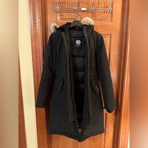 Women’s Canada Goose Long Parka